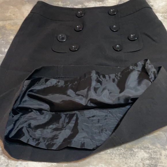Ann Taylor Petites SZ 0P Black Mini Skirt Cute Front Button Detail and Side Zip - Picture 11 of 14